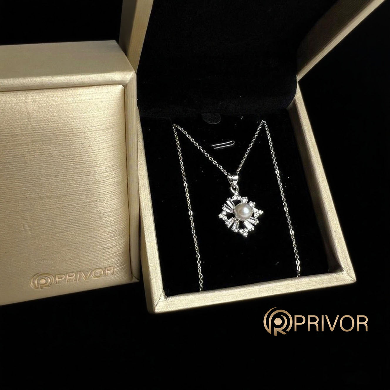 Starry Empress (Pearl Collection)