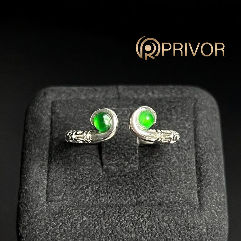 Yin Emerald Ring