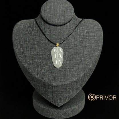 18K Gold Ice Leaf White Pendant