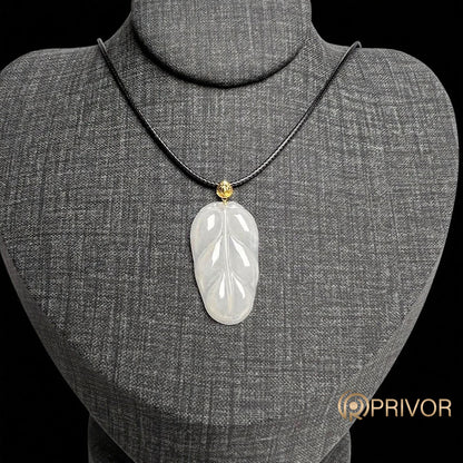 18K Gold Ice Leaf White Pendant