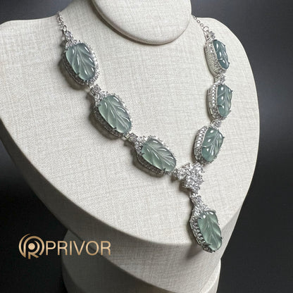 Leafline Grace Necklace