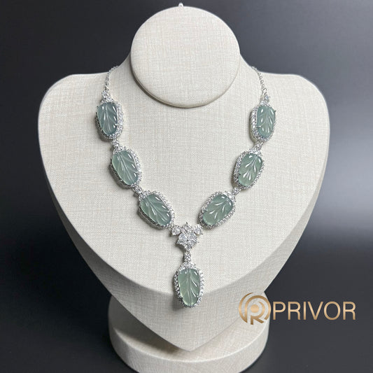 Leafline Grace Necklace