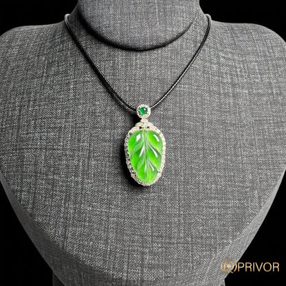 Verdant Leaf Pendant